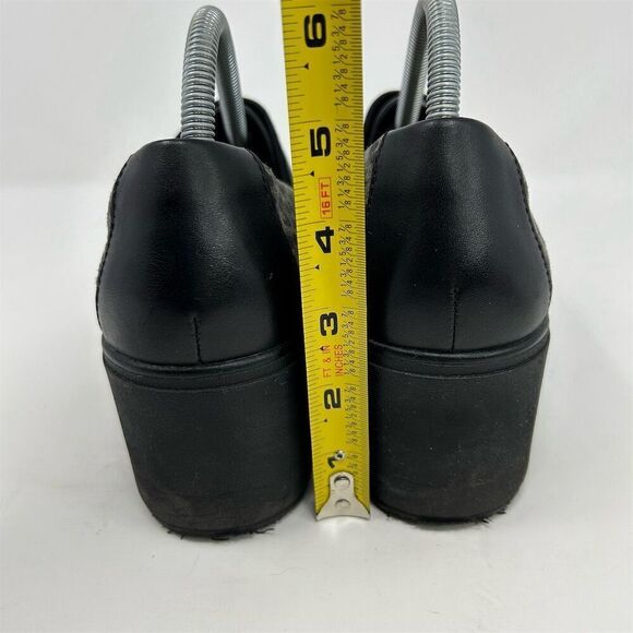 Clarks Women's Black Leopard Print Slip-On Wedge Loafers Size 9 Wide Casual - Picture 7 of 12